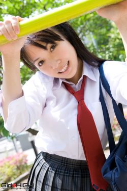 年轻的女教师2